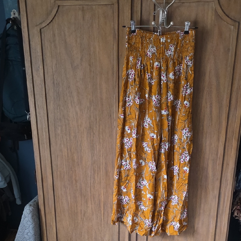 Mexicali Blues, Flowy Pants. Elastic Waistband, Size M/L